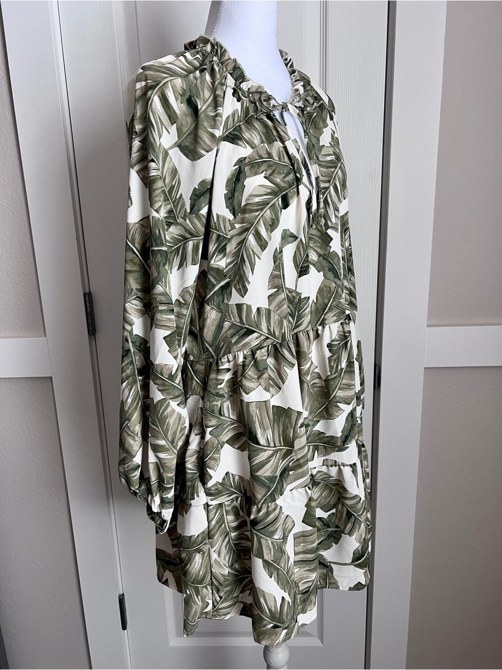 Show Me Your Mumu Marlow Palm Botanical Print Swing Mini Dress NEW - Size Small - Picture 3 of 10